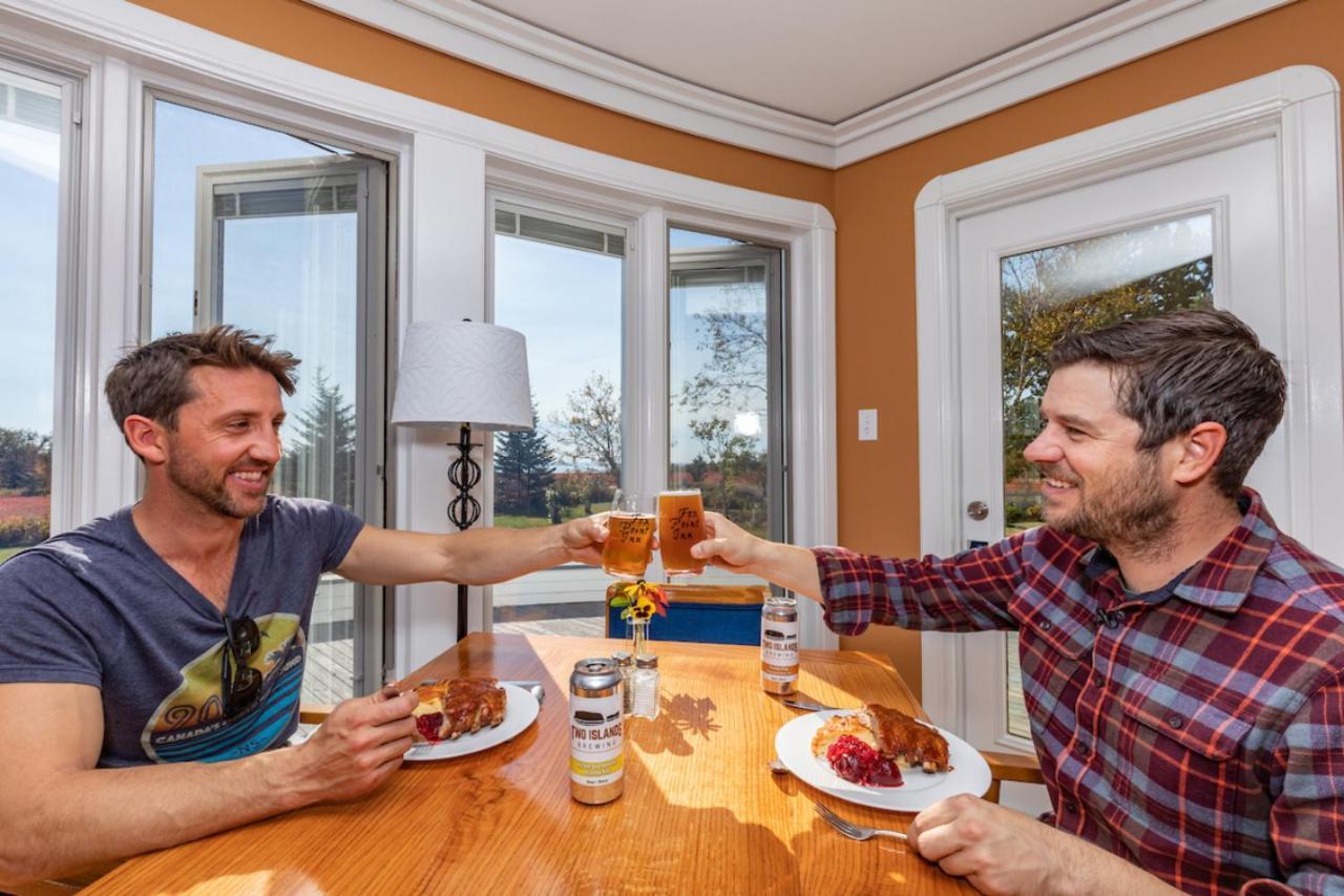 Fox Point Inn Parrsboro Екстер'єр фото
