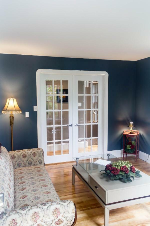 Fox Point Inn Parrsboro Екстер'єр фото